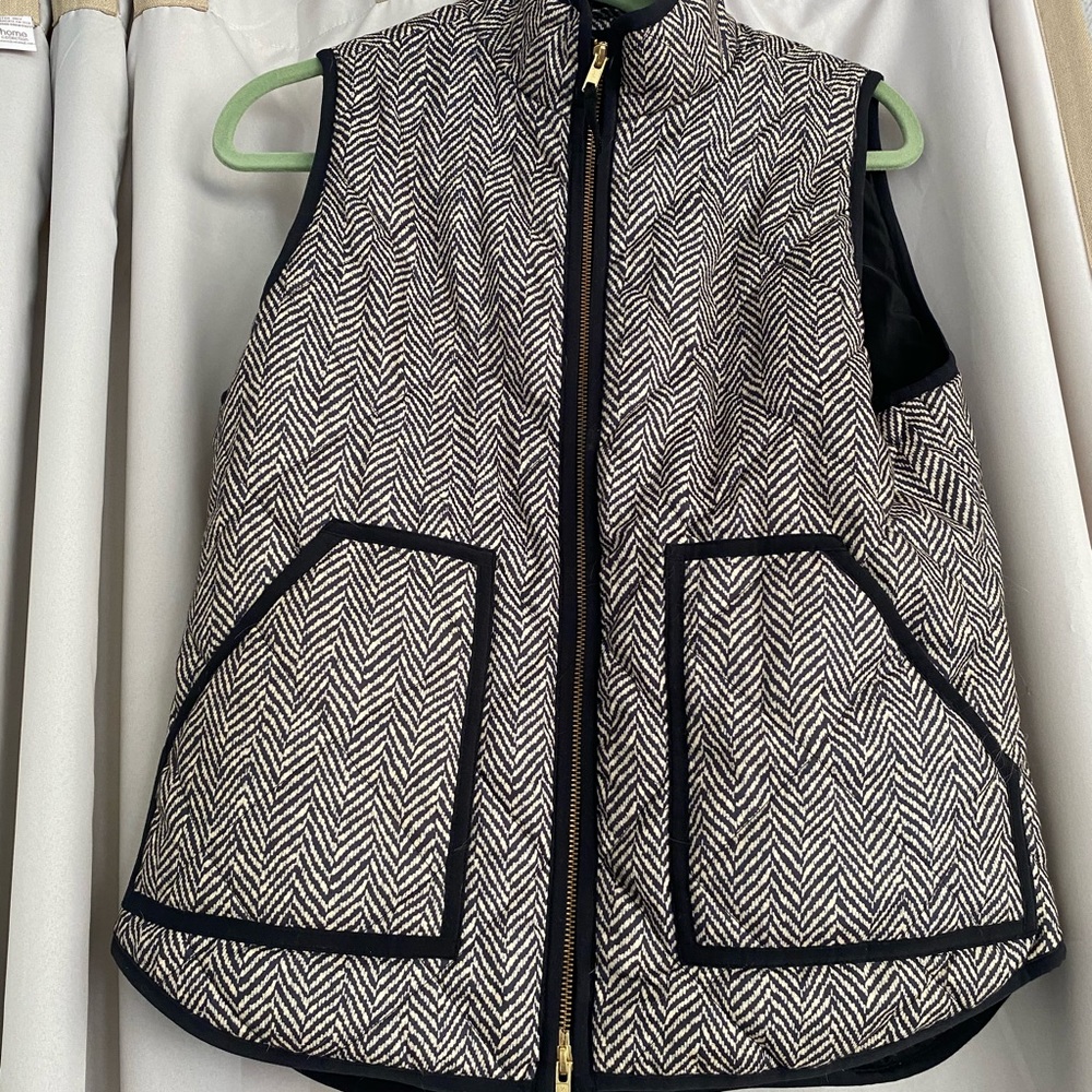 J. Crew Factory Herringbone puffer vest medium